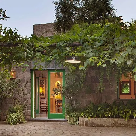 Sorrento Sleeps 14 Air Con Villa *